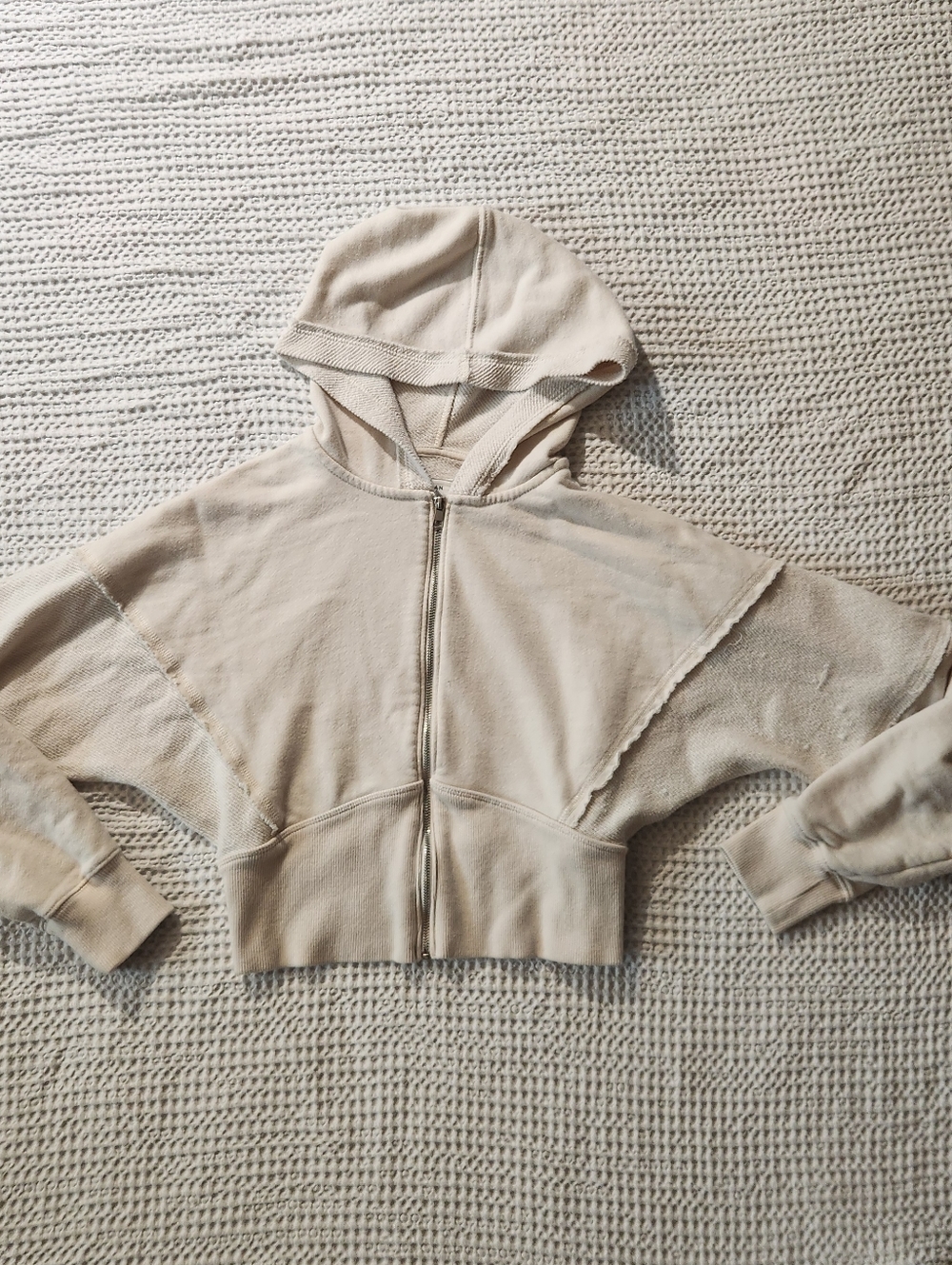 American Eagle Outfitters Cropped Cream Full Zip Hooded Sweatshirt